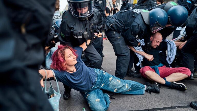 EE.UU. sanciona a tres organizaciones palestinas que denuncian crímenes de Israel ante CPI
