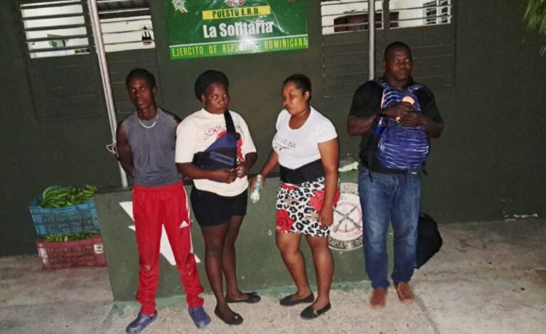 Ejército apresa haitiano que transportaba compatriotas indocumentados