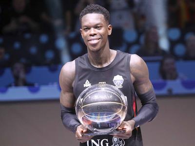 El armador alemán Dennis Schroder, MVP del Eurobasket