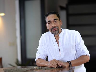 El artista Oscar Abreu exige cambios en política cultural