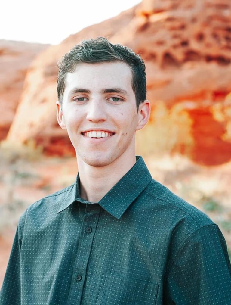 El sospechoso de haber asesinado a Charlie Kirk se llama Tyler Robinson y tiene 22 años