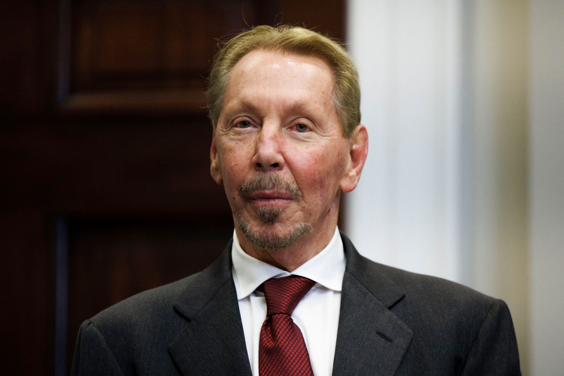 El valor de Oracle ya roza el billón de dólares a la espera un inminente contrato con OpenAI
