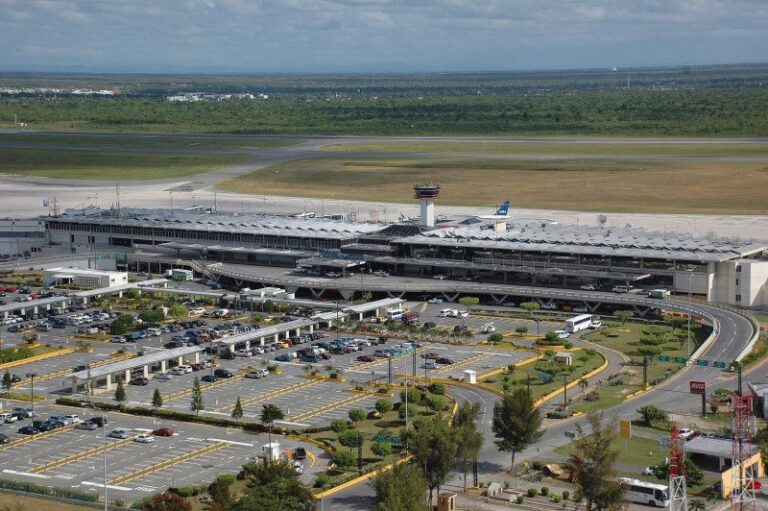 Familia Reyes acusa al Estado de estafarlo con terrenos del Aeropuerto Internacional de las Américas