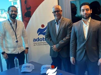 Firman acuerdo para impulsar el turismo deportivo en el país