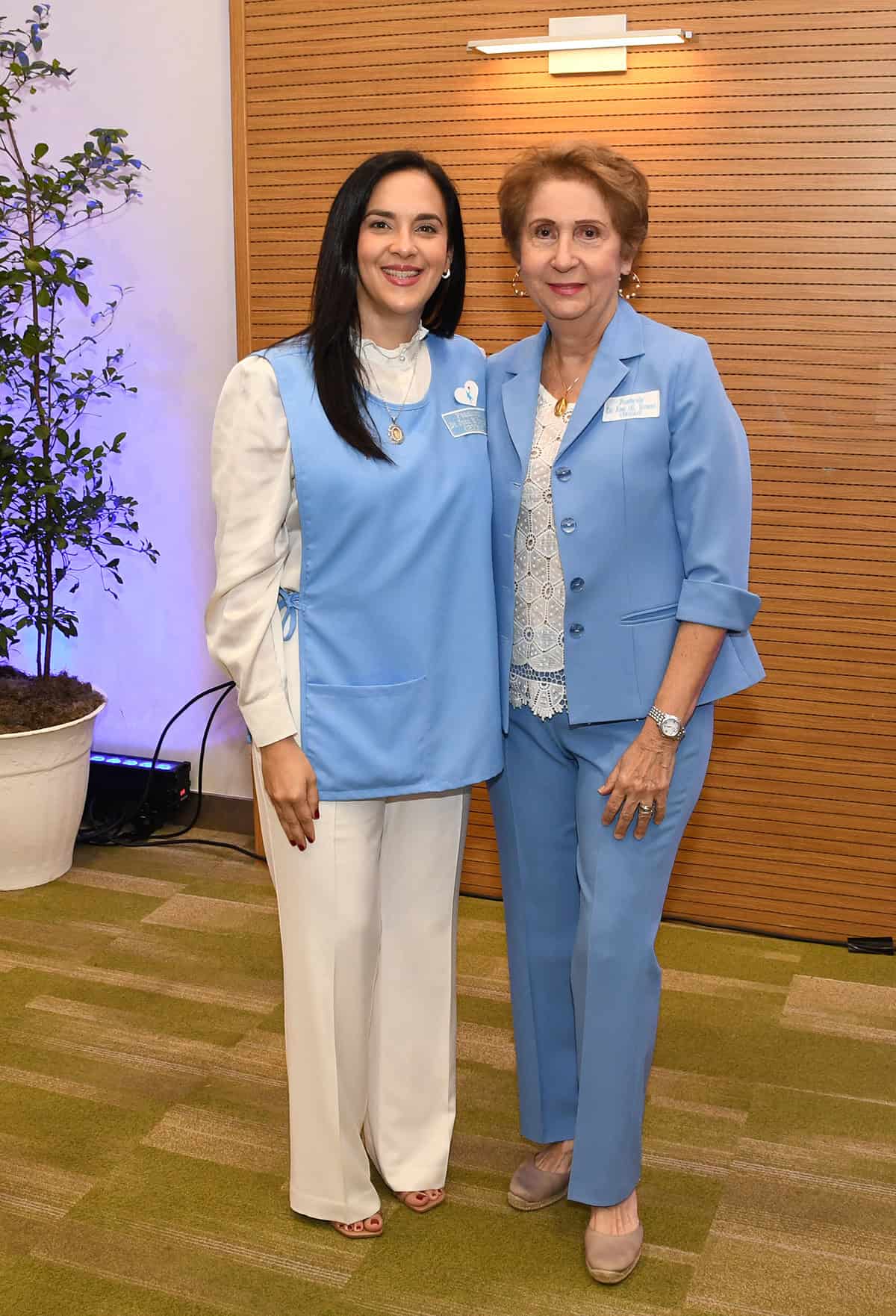 Gabriela Aybar y Jacqueline Pou.