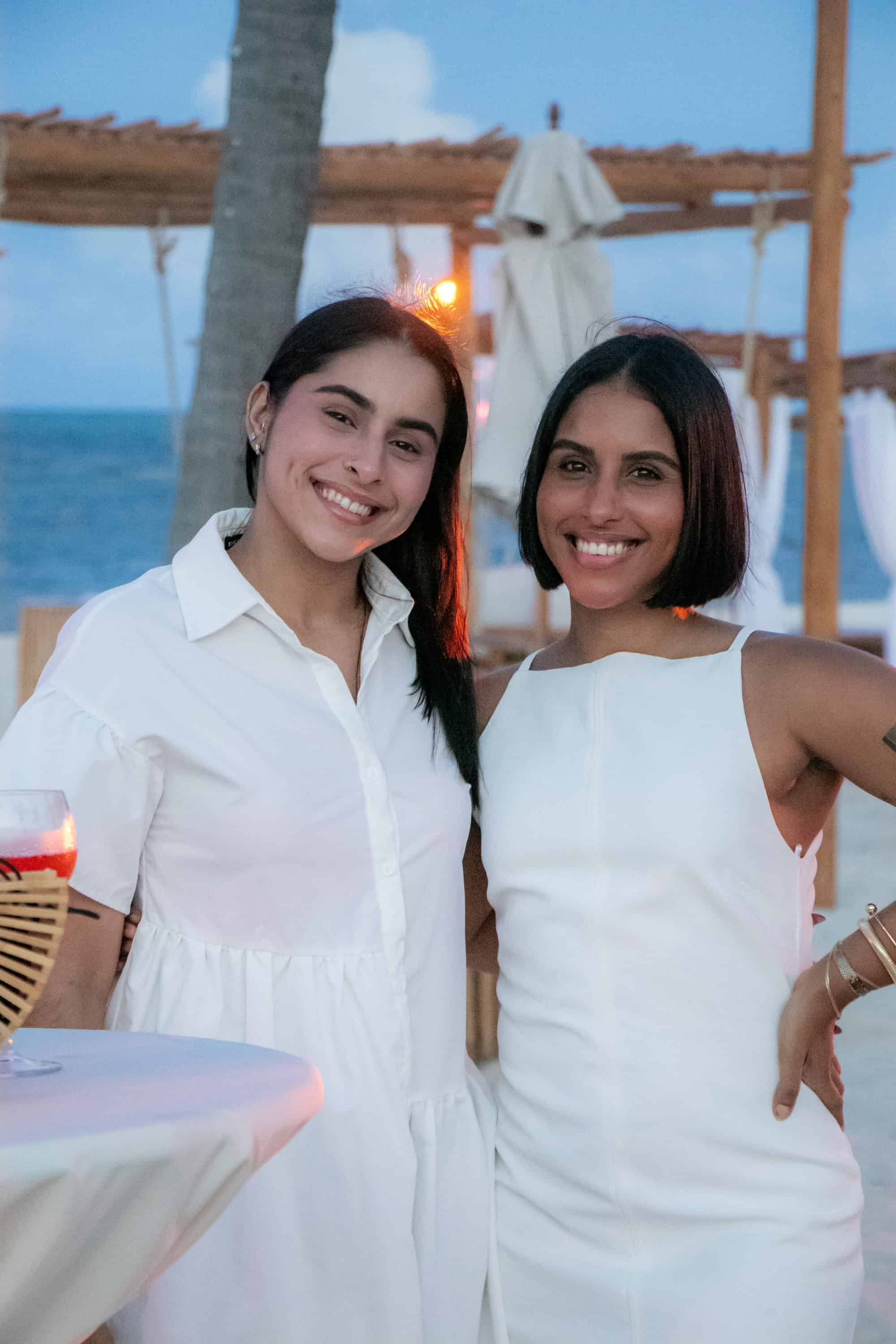 Gabriela y Majorie Hasbún.