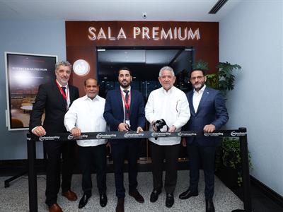 Inauguran remodelados salones premium en el AILA