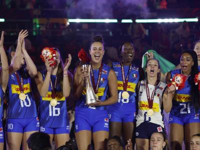 Italia gana el título del mundial de voleibol femenino