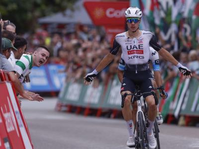 Juan Ayuso gana la 12ª etapa de la Vuelta a España, Vingegaard lidera