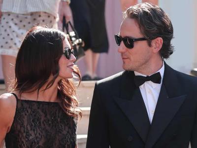 Kaia Gerber y Lewis Pullman, romance en el Festival de Venecia