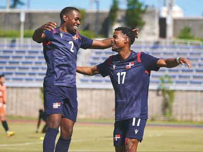 La selección dominicana de fútbol vuelve al ruedo