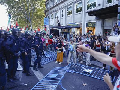 La Vuelta a España derrotada por manifestaciones propalestinas