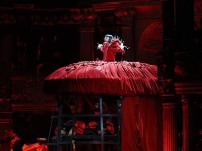 Lady Gaga estrena nueva canción con videoclip