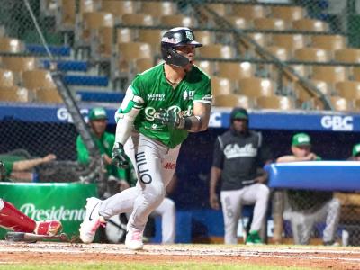 Lidom: Estrellas recontratan al nicaragüense Ismael Munguía