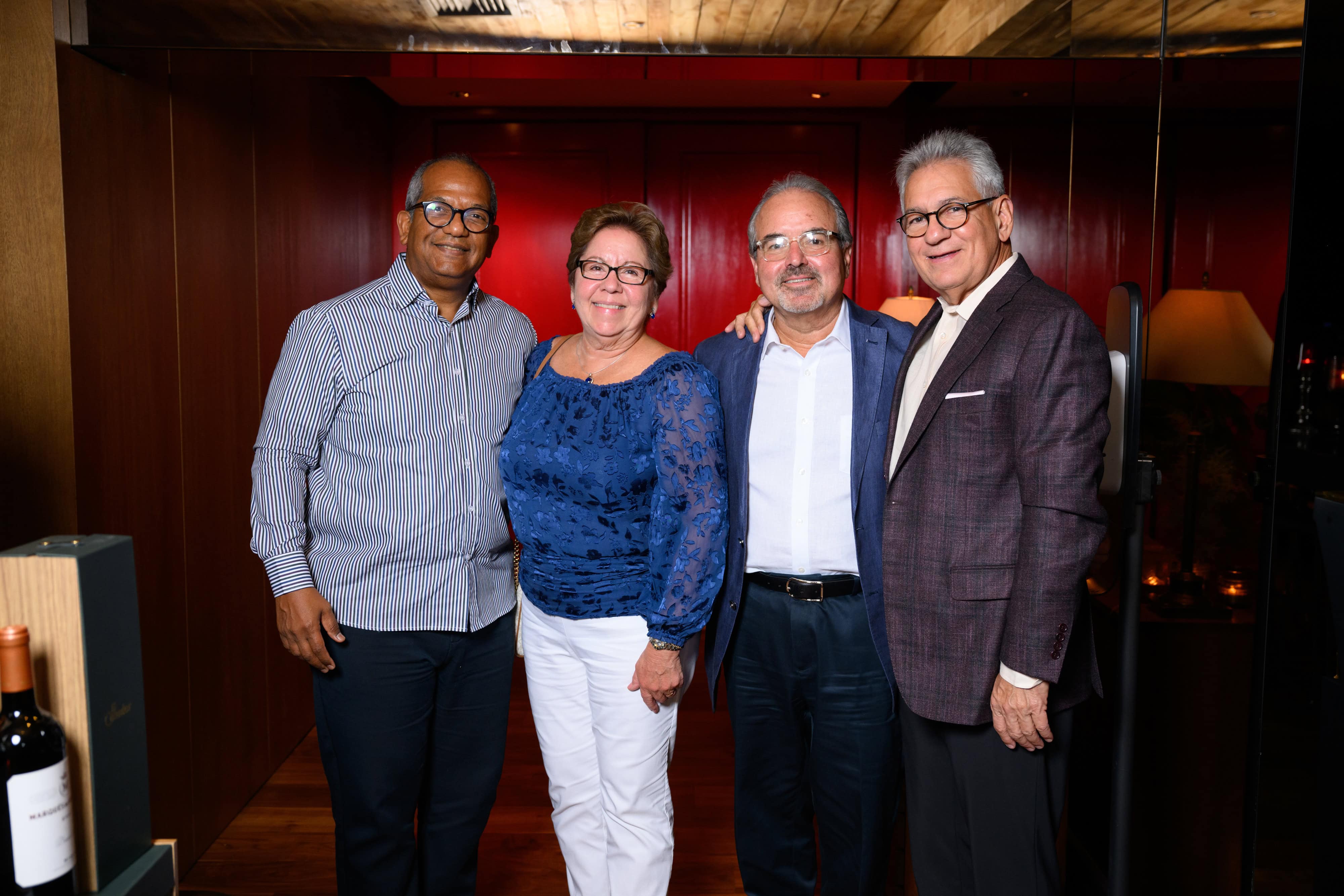 Antonio Ramírez, Nilda de Boyrie, Emily Boyrie y Jhonny Núñez.
