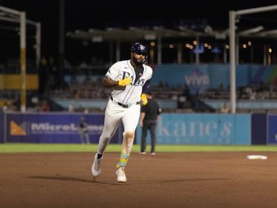 MLB: Caminero da la caza a la marca de precocidad de RD en HR