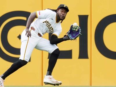 MLB: Oneil Cruz no responde con el madero de cara al arbitraje