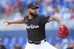 Sandy Alcántara brilla y el venezolamo Máximo Acosta hace historia en triunfo de los Marlins