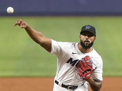 MLB: Sandy Alcántara logra su décimo triunfo del año