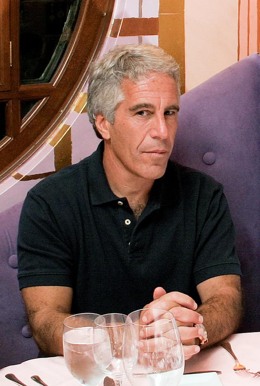 Nuevos documentos de Jeffrey Epstein involucran a Elon Musk, Steve Bannon y el príncipe Andrés
