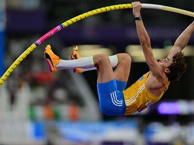 ¿Por qué Duplantis es tan superior en el salto con pértiga