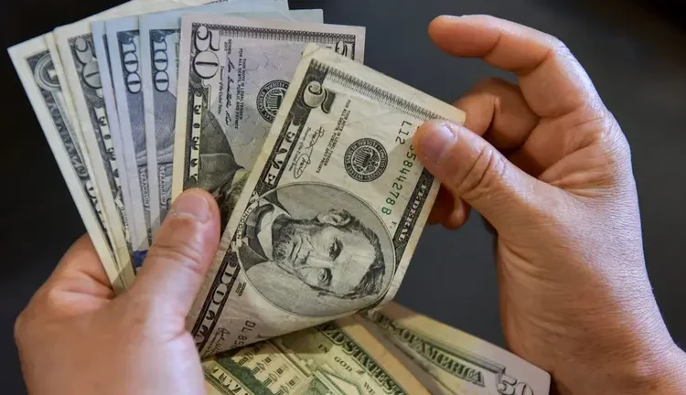 Remesas alcanzan US$7,921 millones en primeros ocho meses de 2025, según Banco Central.