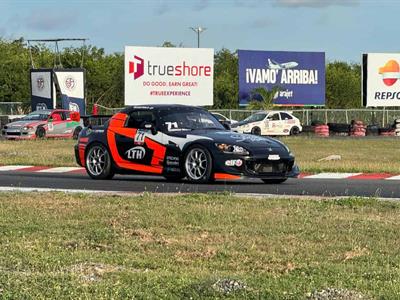 TrueShore Grand Prix: Jonathan Basden y Giusseppe Rivas vencen