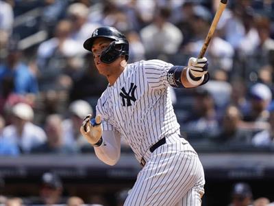 Yankees ganan y siguen empatados en el este; Cleveland sigue líder