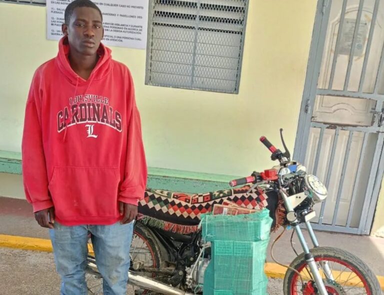 Apresan hombre y le incautan 10 mil cigarrillos de contrabando en Elías Piña