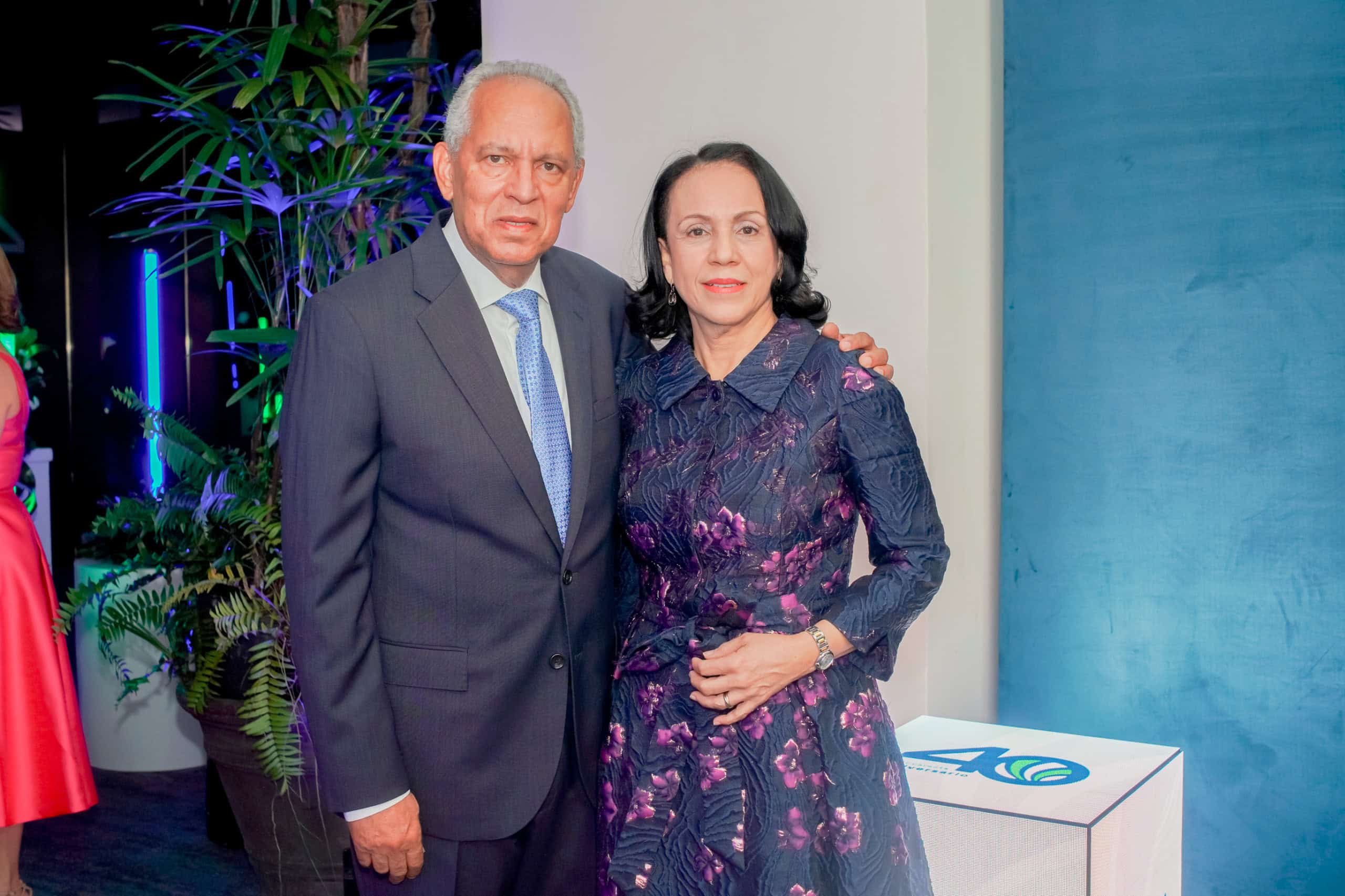  Rafael Sánchez Español y Brígida Navarro de Sánchez.