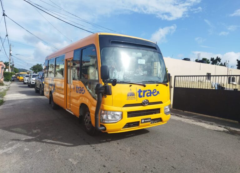 Desvinculan a 12 choferes del transporte escolar por dar positivo a sustancias controladas