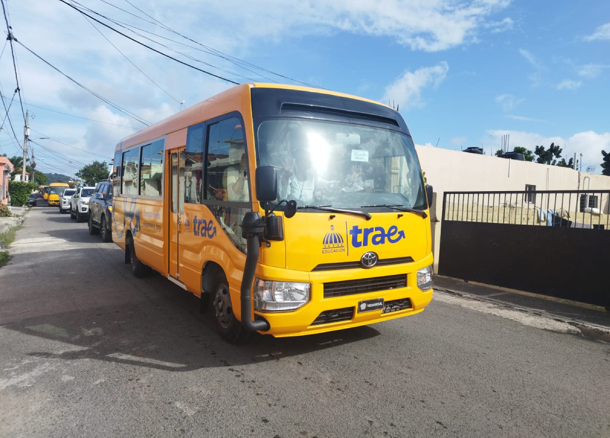 Desvinculan a 12 choferes del transporte escolar por dar positivo a sustancias controladas