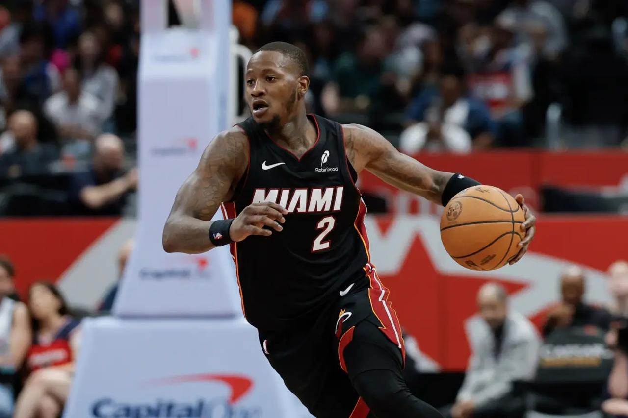 El FBI detiene al entrenador de los Portland Trail Blazers y al base de los Miami Heat por un caso de apuestas ilegales