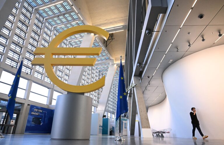Europa se debate entre el euro digital y las stablecoins
