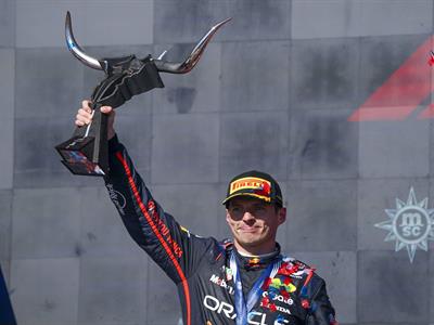 Fórmula 1: Verstappen arrolla a los McLaren en Estados Unidos