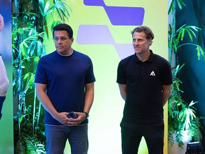 Fútbol: David Collado y Diego Forlán destacan los avances del turismo