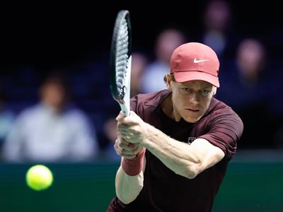Jannik Sinner avanza a semifinales del Masters 1000 de París