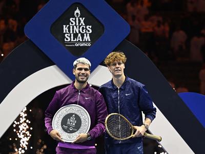 Jannik Sinner no da opción a Alcaraz y gana el torneo Six Kings Slam