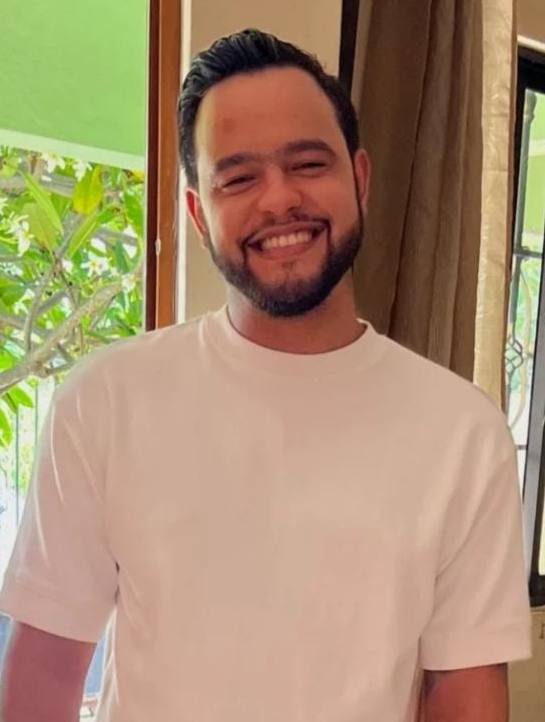 Joven reportado como desaparecido fallece tras ser impactado por un vehículo en Alma Mater; conductor se dio a la fuga
