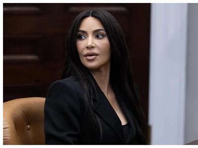 Kim Kardashian revela que sufrió un aneurisma cerebral