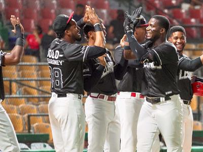 Leones del Escogido: Junior Lake empuja tres carreras y ganan