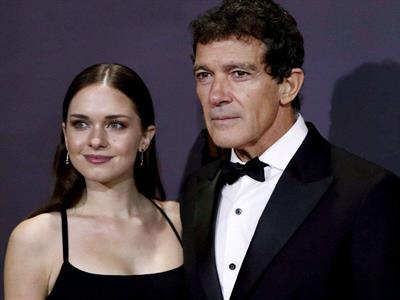 Mensaje de Antonio Banderas tras boda de su hija Stella