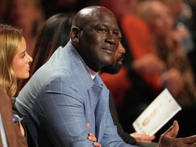 Michael Jordan llevaba años sin tocar una pelota de básquet