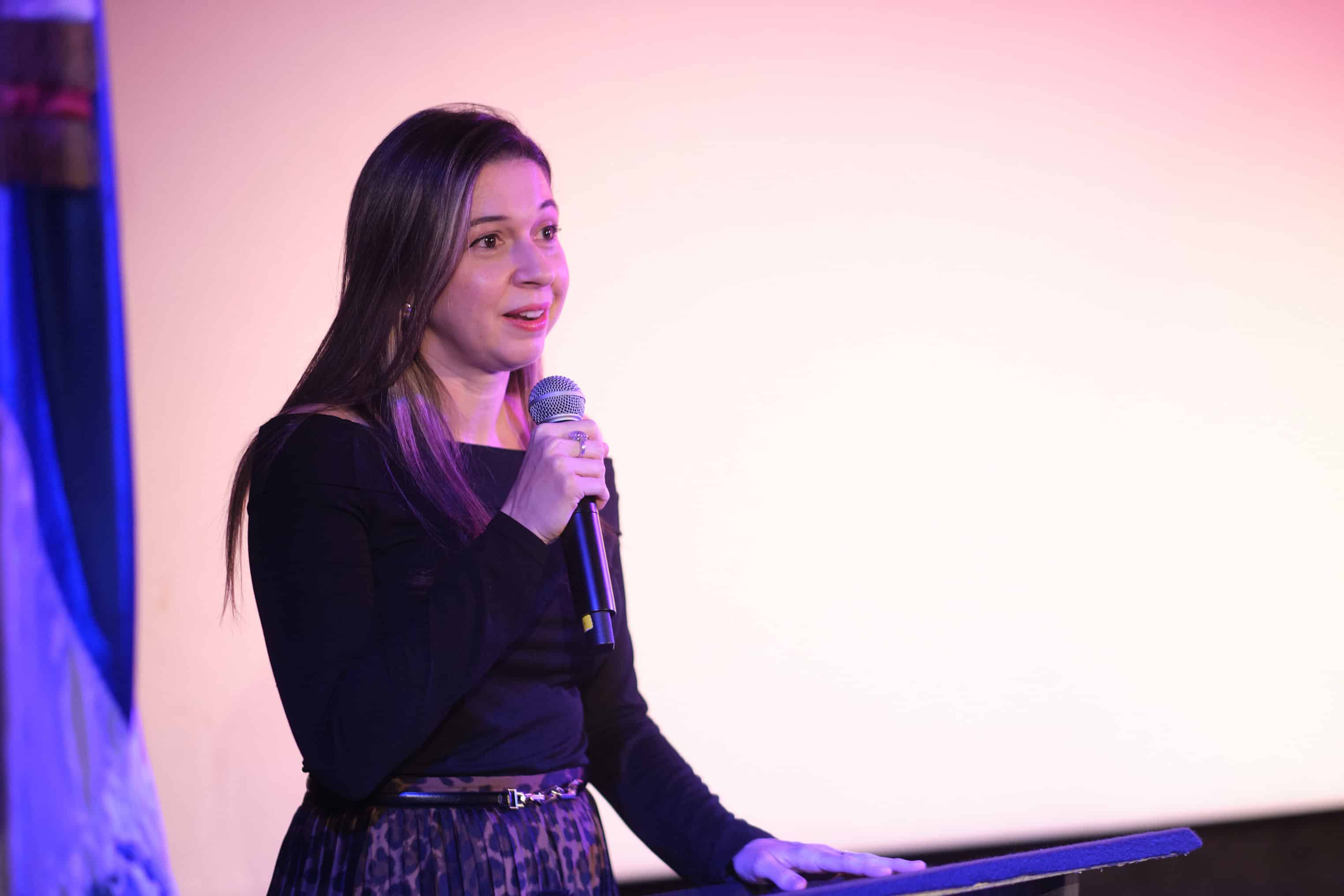 La directora de la Dgcine, Marianna Vargas Gurilieva, destacó que la muestra refleja la diversidad y madurez del cine dominicano actual, con voces que se expresan en distintos géneros y formatos.