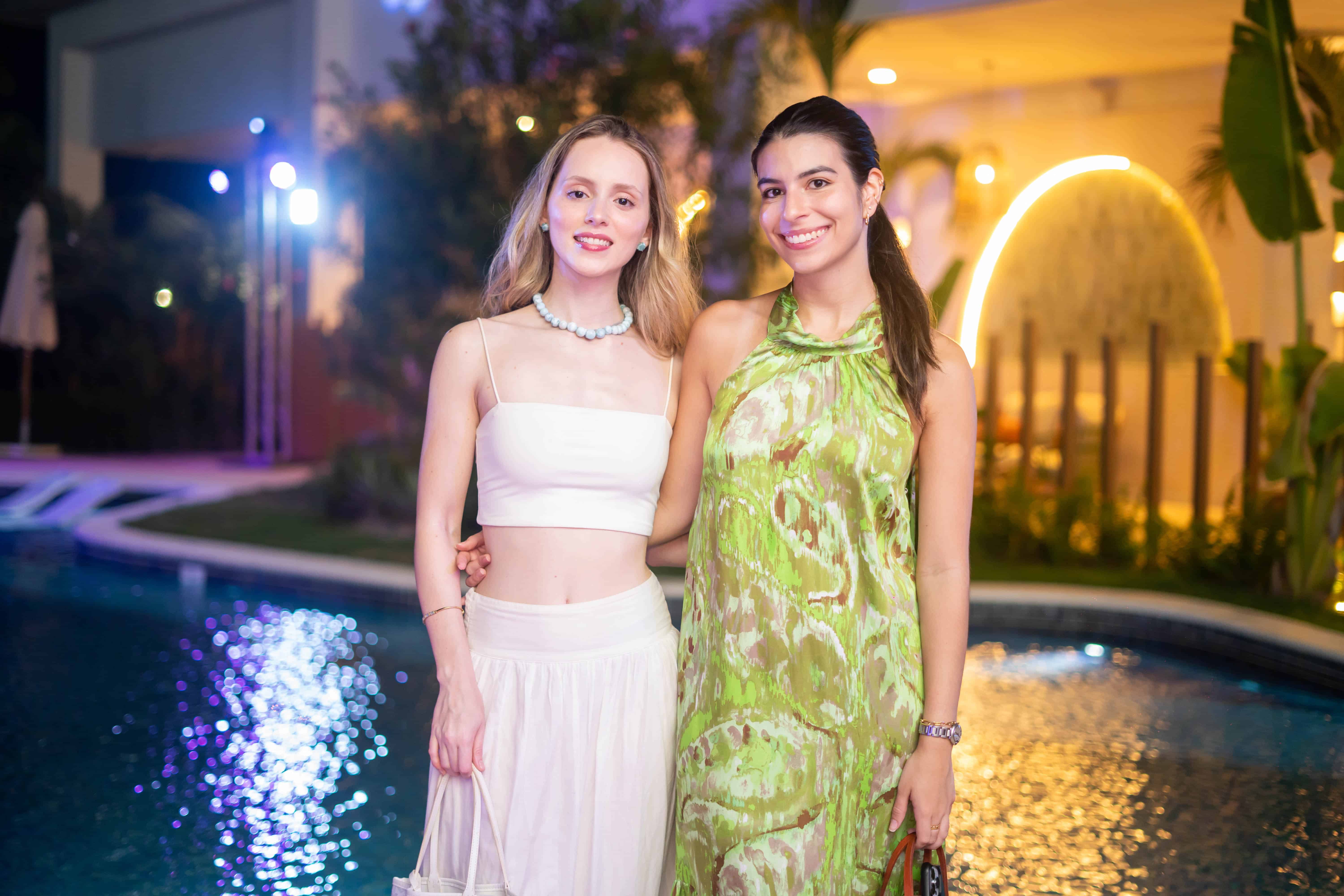 Ana Vásquez y Laura Lockward.