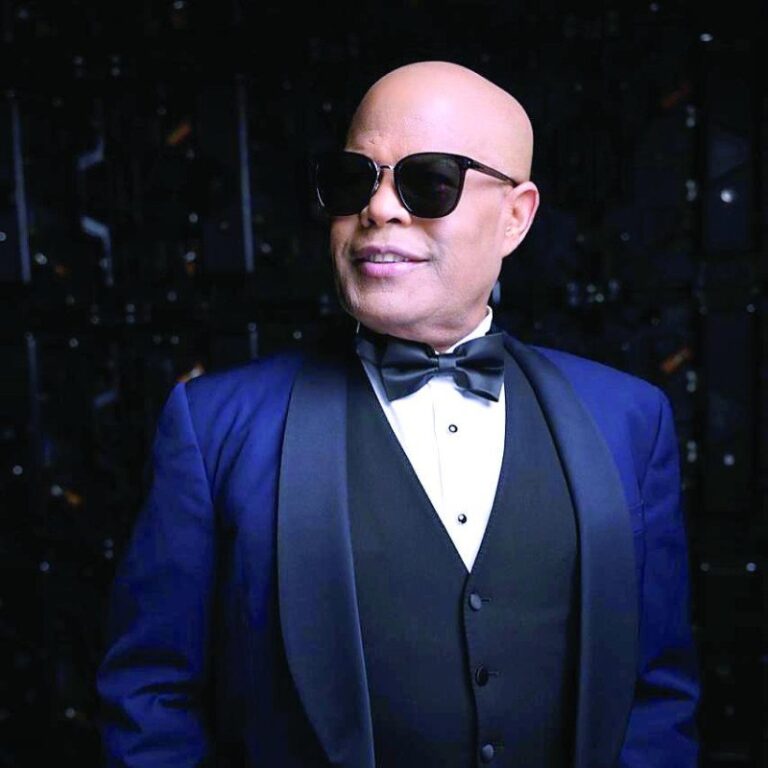 Rubby Pérez es galardonado con su primer Billboard tras su fallecimiento