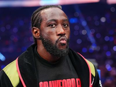 Terence Crawford fue detenido a punta de pistola en celebración