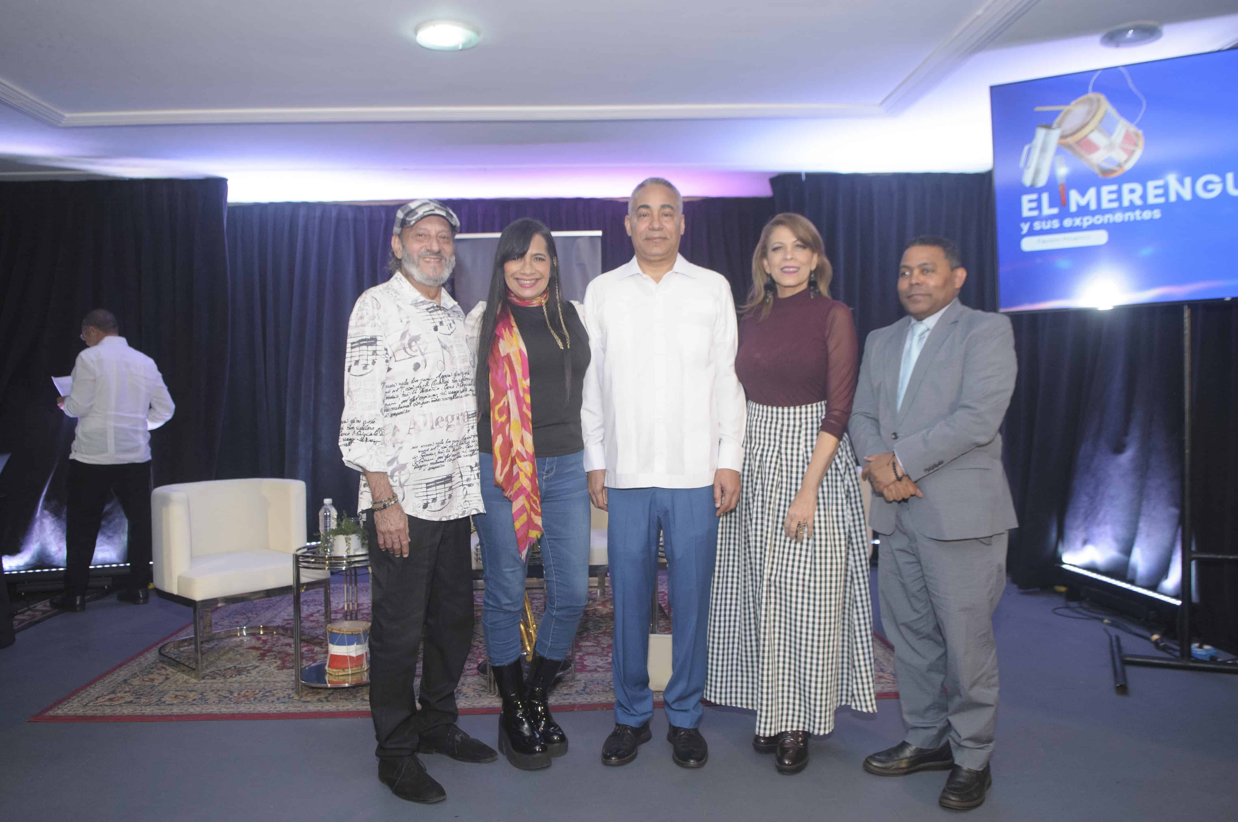 Carlos Mario Echenique, Marina Fri´as, Severo Rivera, Susana Silfa y Fausto Polanco.