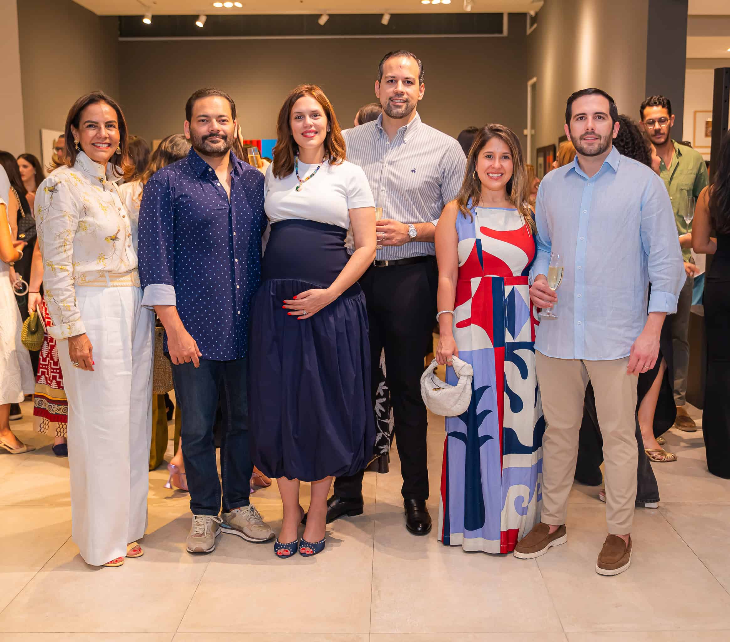 Alexandra de Purcell, Alan Mejía, Vivian Purcell,  José Sella, Carla Valeriano y  Miguel iglesias.