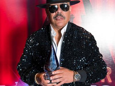 Aramis Camilo, Merenguero del Año en los Glamour Music Awards